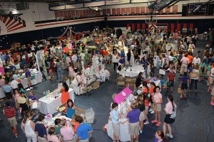 During White Wednedsay, the gym was full of vendors and shoppers who were looking to purchase gifts for the holidays.